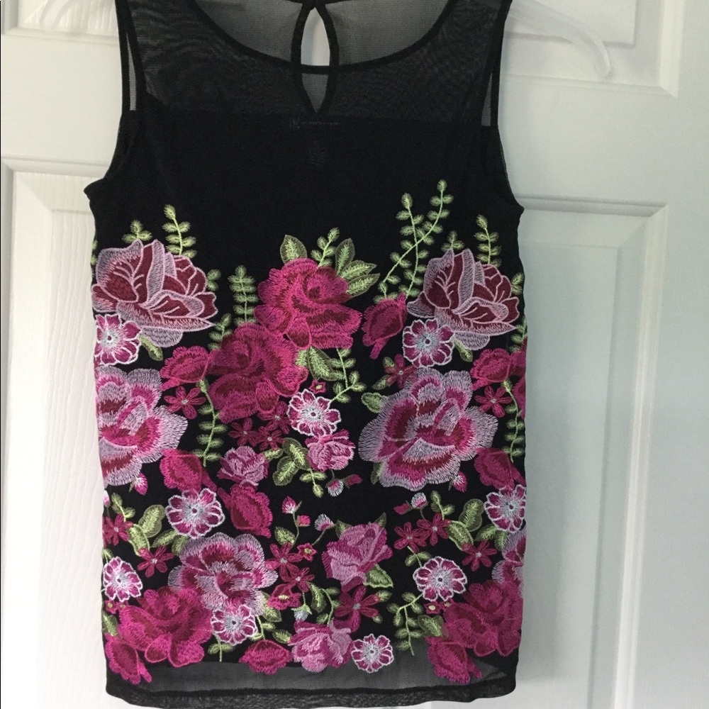 Gorgeous INC top